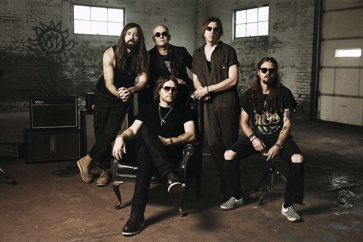 A Thousand Horses: White Flag Down Tour